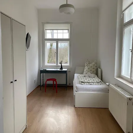 Natalie Apartment *